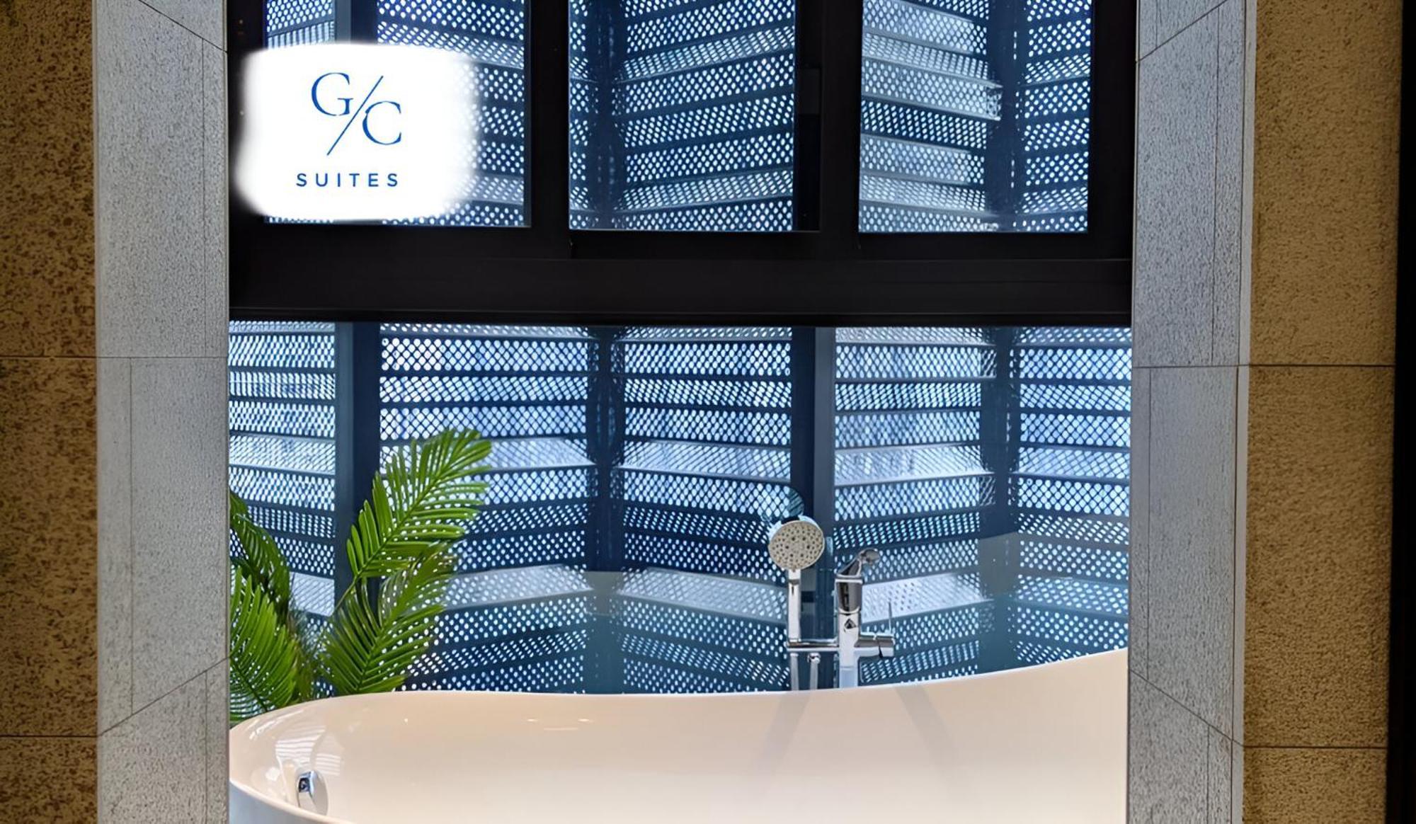 Scarletz Klcc Luxury Suites By Gc-Suites Kuala Lumpur Exterior photo